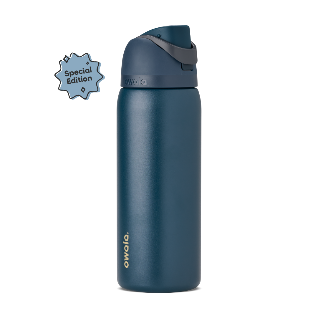 FreeSip® CA Water Bottle 3CQLHVTSA