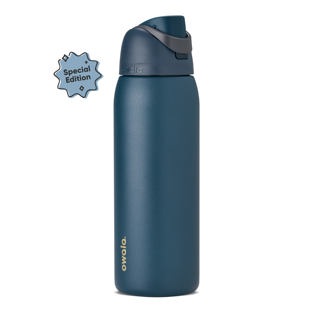 FreeSip® CA Water Bottle 3CQLHVTSA